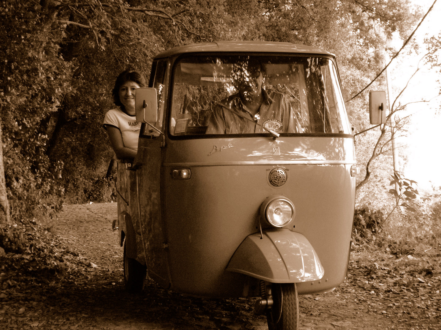 Piaggio Ape Calessino 1969 - Noleggio Auto d'Epoca - Retro Rental