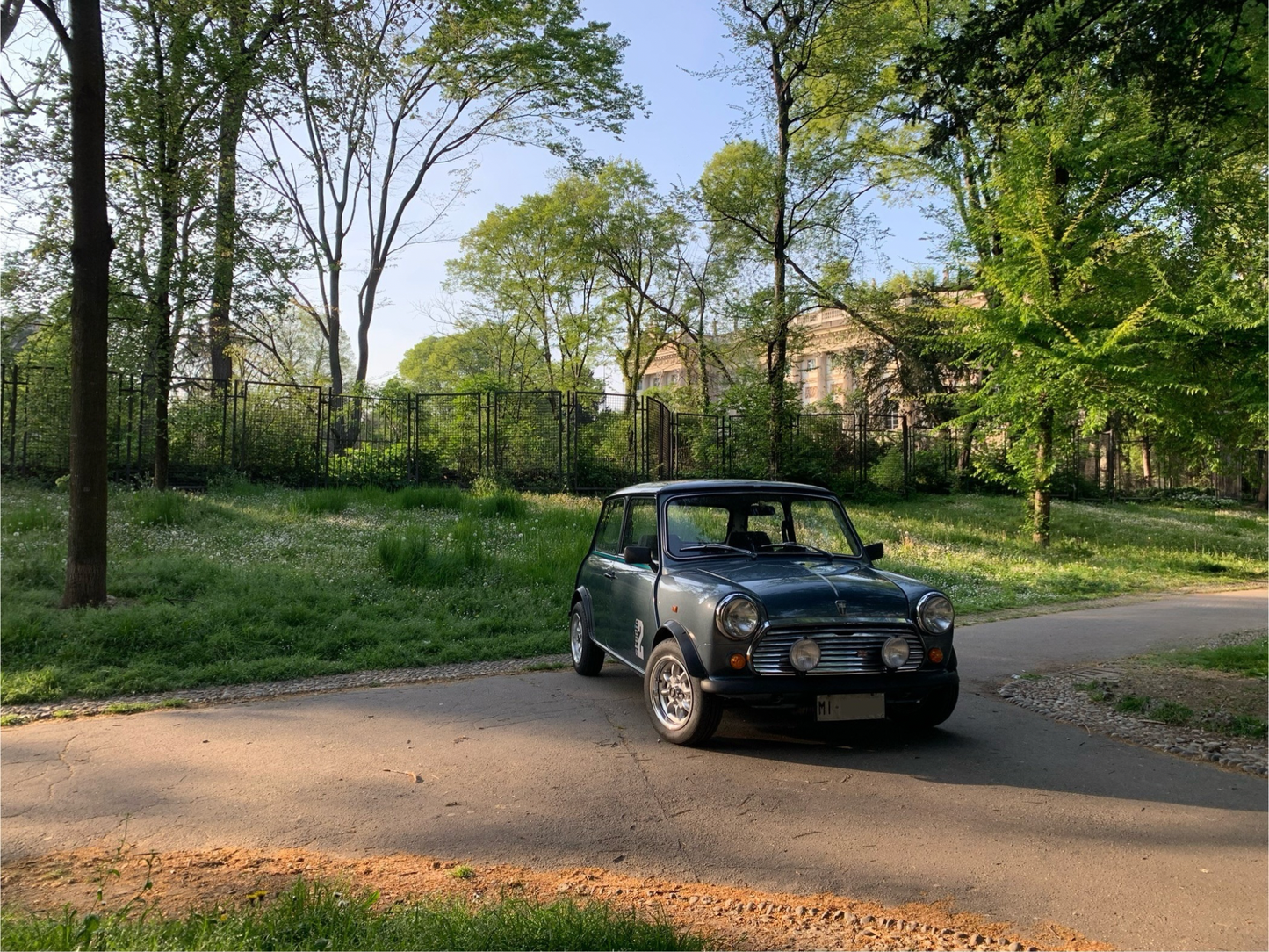 Austin Rover Mini Studio 2 1990 - Noleggio Auto d'Epoca - Retro Rental