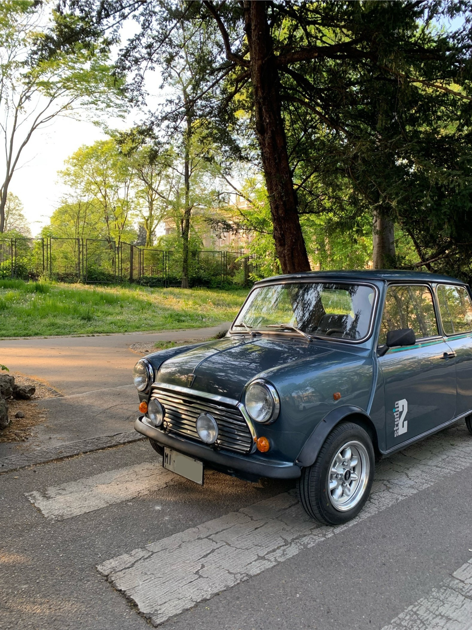 Austin Rover Mini Studio 2 1990 - Noleggio Auto d'Epoca - Retro Rental