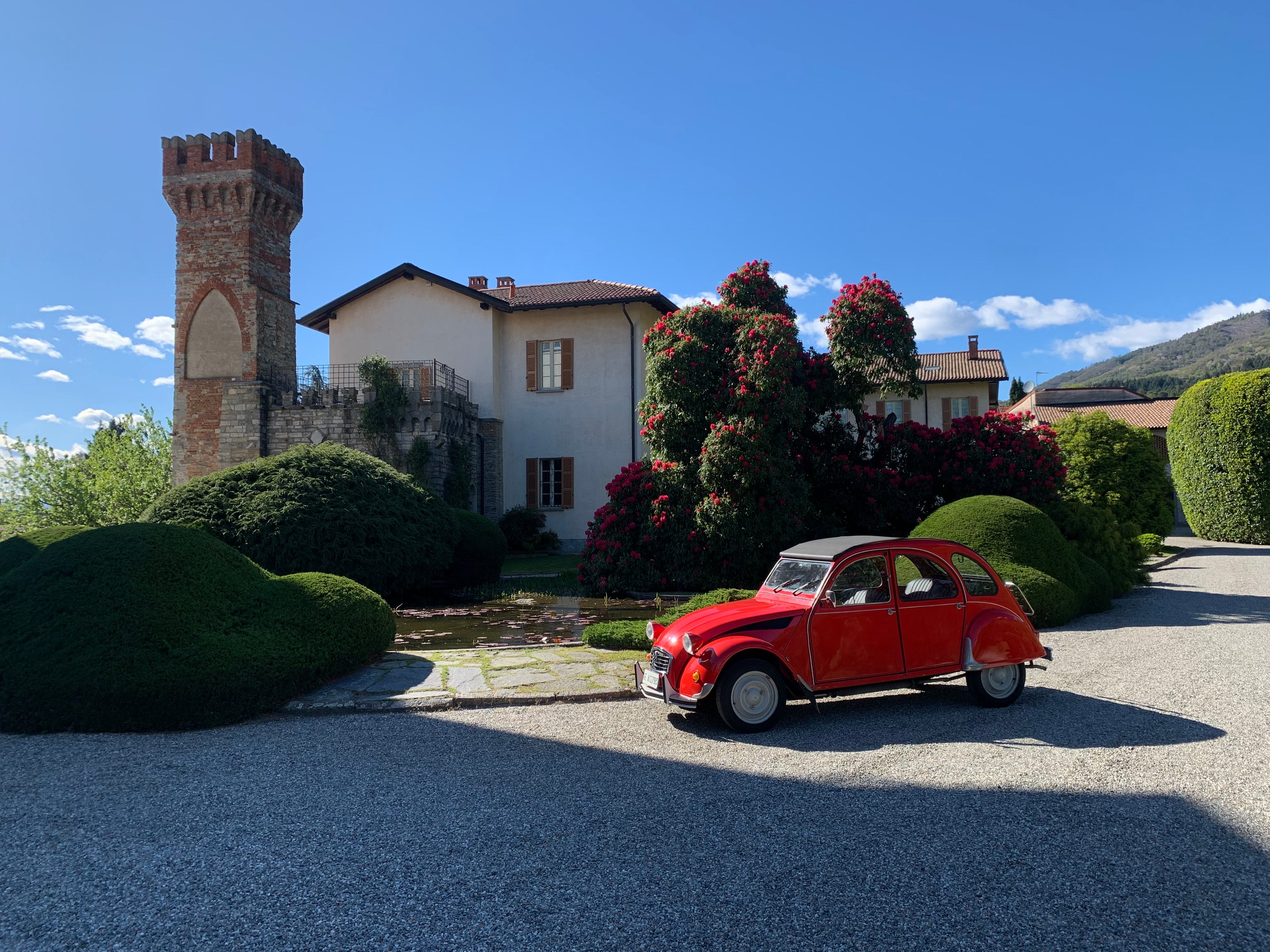 Noleggio Auto d'Epoca - Citroën 2CV Homepage - Retro Rental